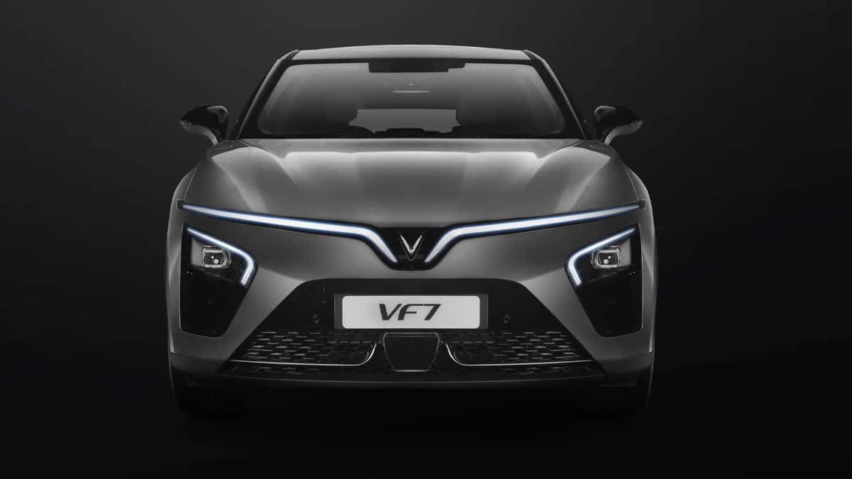 vinfast-vf7-231206-10