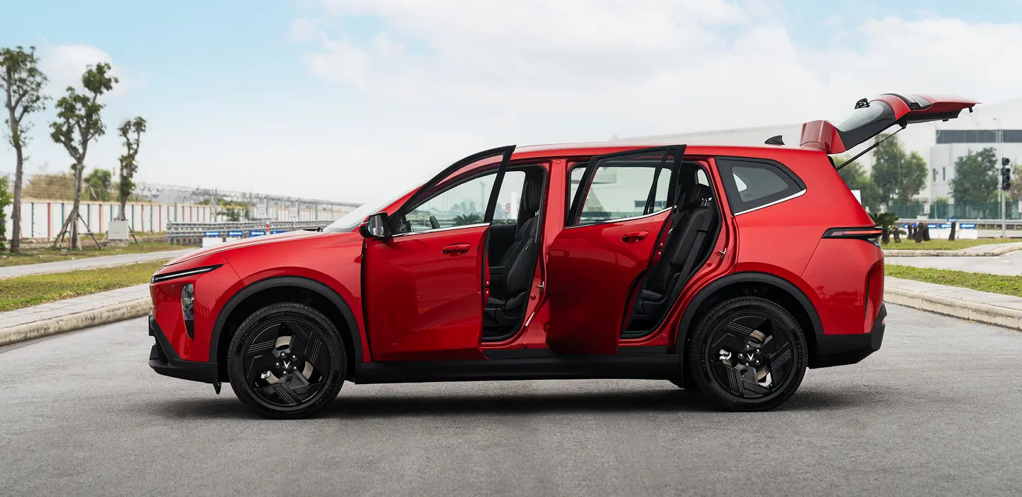 VF MPV 7 mẫu xe gia đình rộng rãi 